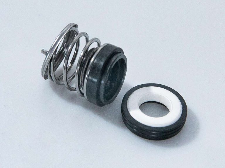 WM 156 · rubber bellows seal head and stationary seat