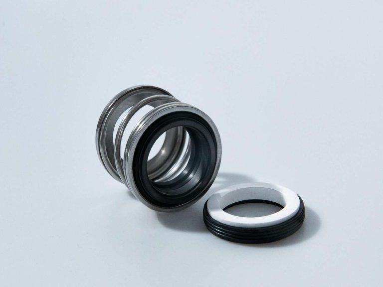 WM 70 · rubber bellows seal head and stationary seat